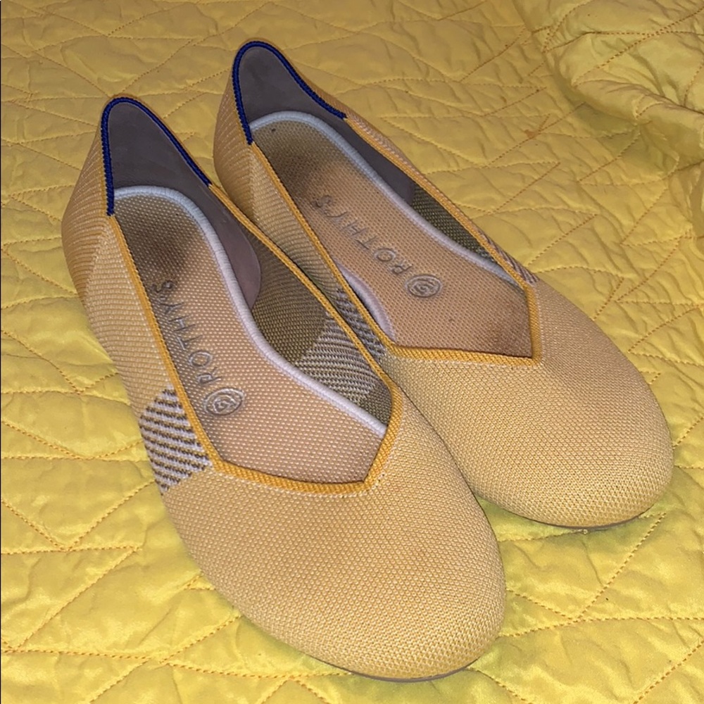 Rothys the flat in sunshine